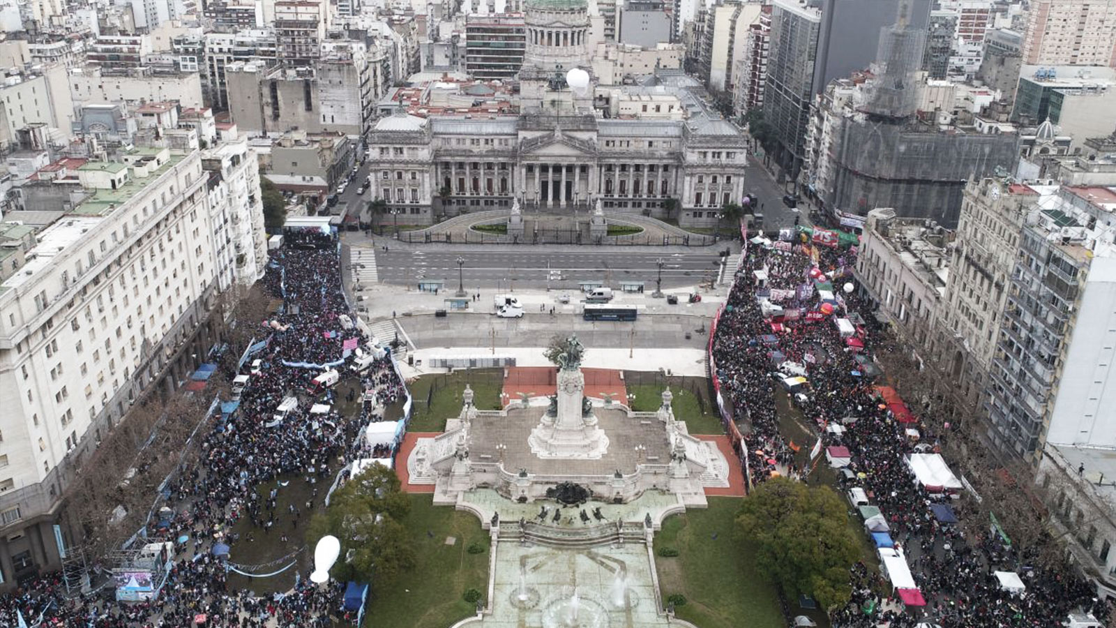 Salvemos las dos vidas