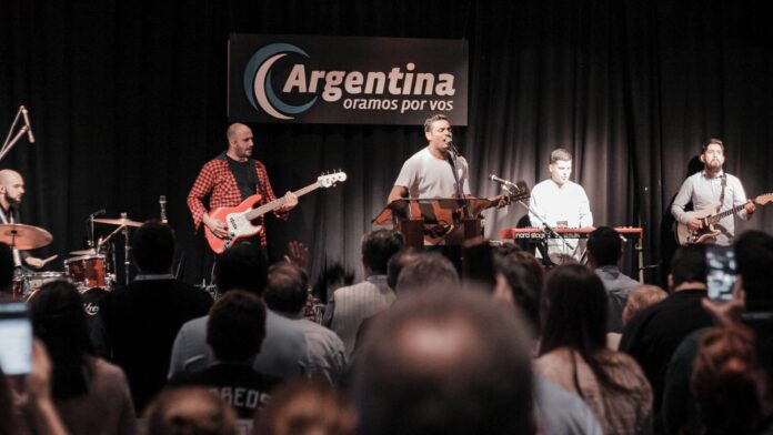 ARGENTINA-ORAMOS-POR-VOS-MAR-DEL-PLATA