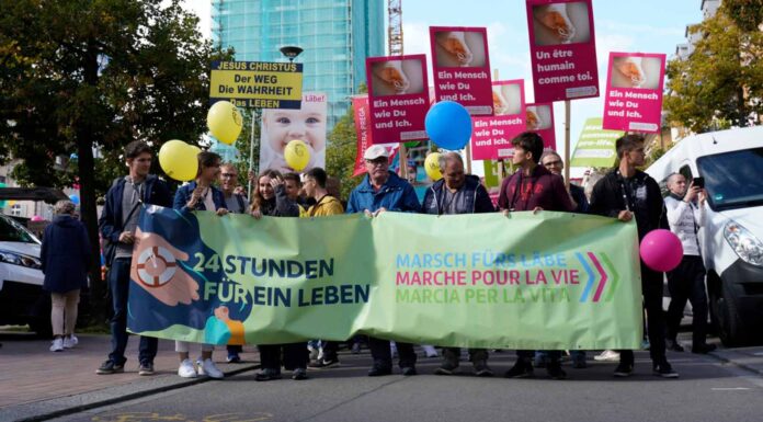 marcha-por-la-vida-suiza