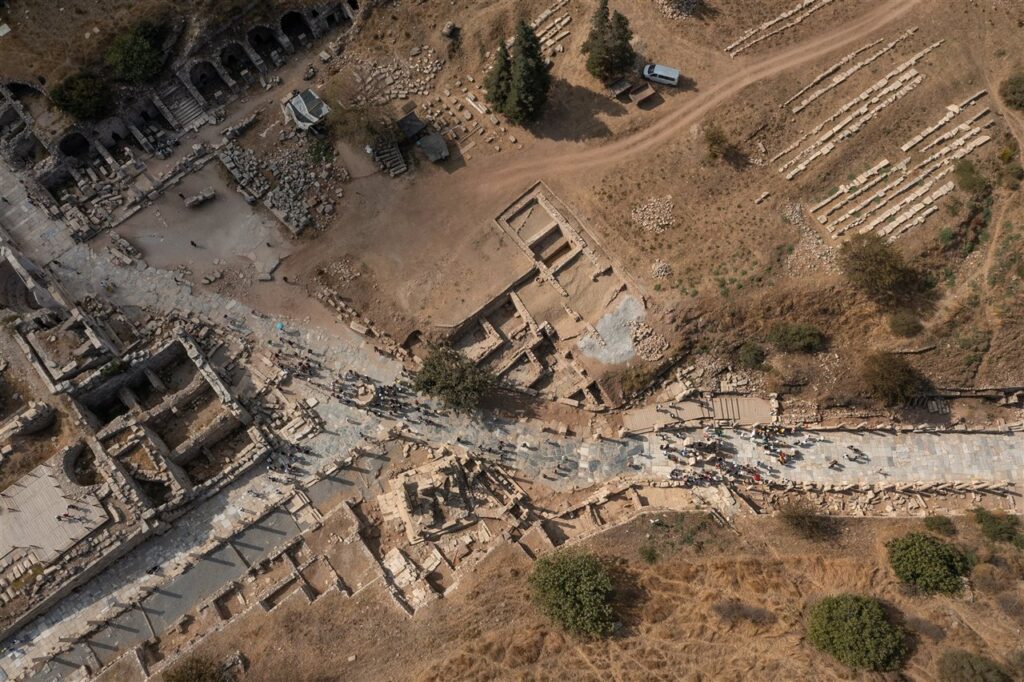 Arqueólogos de Austria descubrieron en Turquía un antiguo barrio comercial que, al parecer, fue destruido entre los años 614 y 615 d. C.