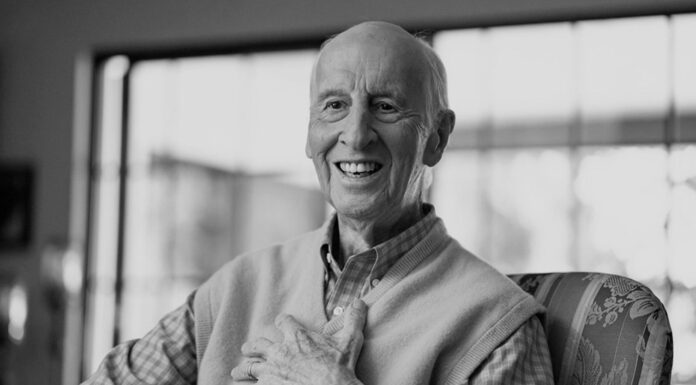 Fallecimiento-del-pastor-hayford-majestad