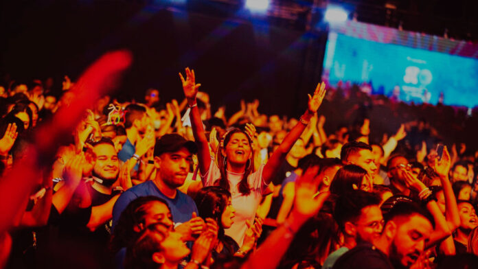 La-contracara-del-Carnaval_-Una-convocatoria-cristiana-reunió-a-miles-de-jóvenes-en-Brasil