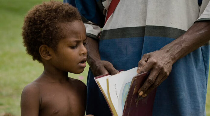 papua-nueva-guinea-biblia-traducida