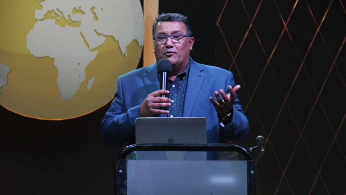 Gustavo Lara