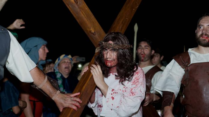 vía-crucis