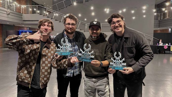 cc-awards-de-repente-lo-vi-la-corriente