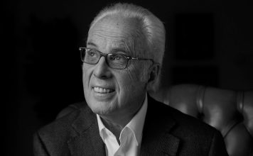 muere-john-macarthur