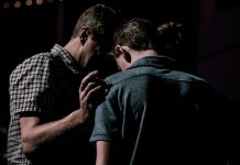 Más de 1500 iglesias de todo el mundo se unen para orar durante Halloween