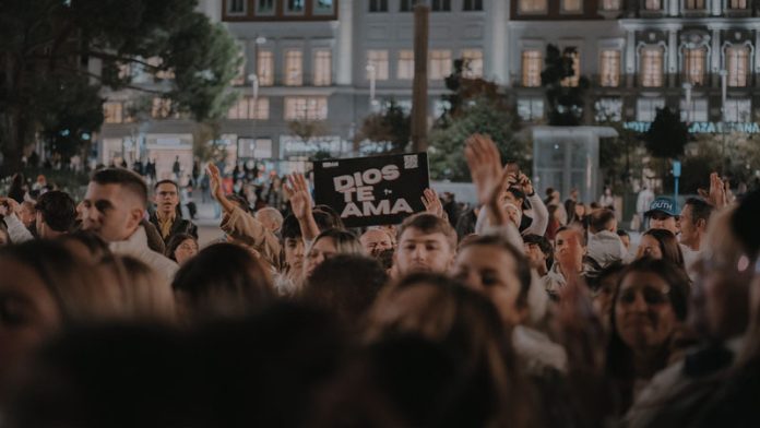 Lumen Fest ilumina Madrid con el evangelio en su noche más oscura