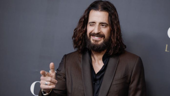 Jonathan Roumie revela cómo “The Chosen” llevó a ateos a la fe en Cristo