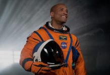 Victor-Glover-piloto