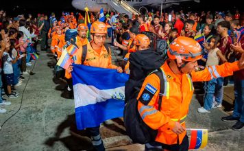 El Salvador mantendrá su misión humanitaria en Venezuela mientras continúen los rescates
