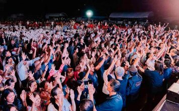Más de 400 personas aceptan a Jesús durante una campaña evangelística en Tailandia