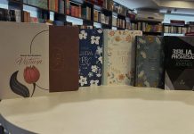 BIBLIAS-PARA-EL-MES-DE-LA-BIBLIA